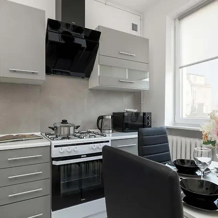 Raclawicka Modern For 4 Guests By Renters * Danzig