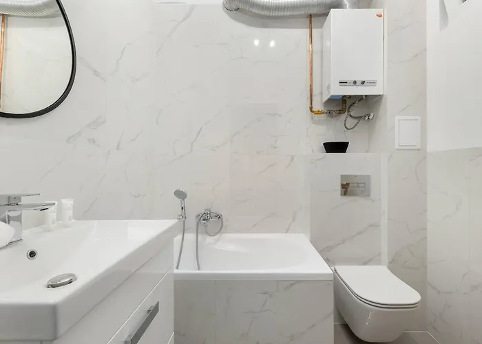 Raclawicka Modern For 4 Guests By Renters Appartement Gdańsk