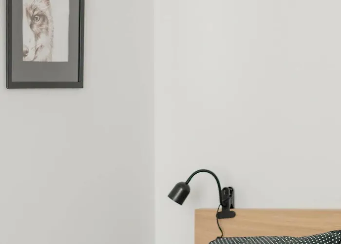 Raclawicka Modern For 4 Guests By Renters * Gdańsk