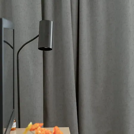 Raclawicka Modern For 4 Guests By Renters Lägenhet *